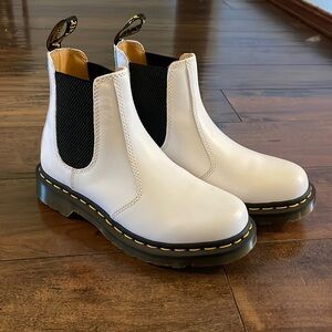 Doc Marten White Chelsea Boots Size USL 6